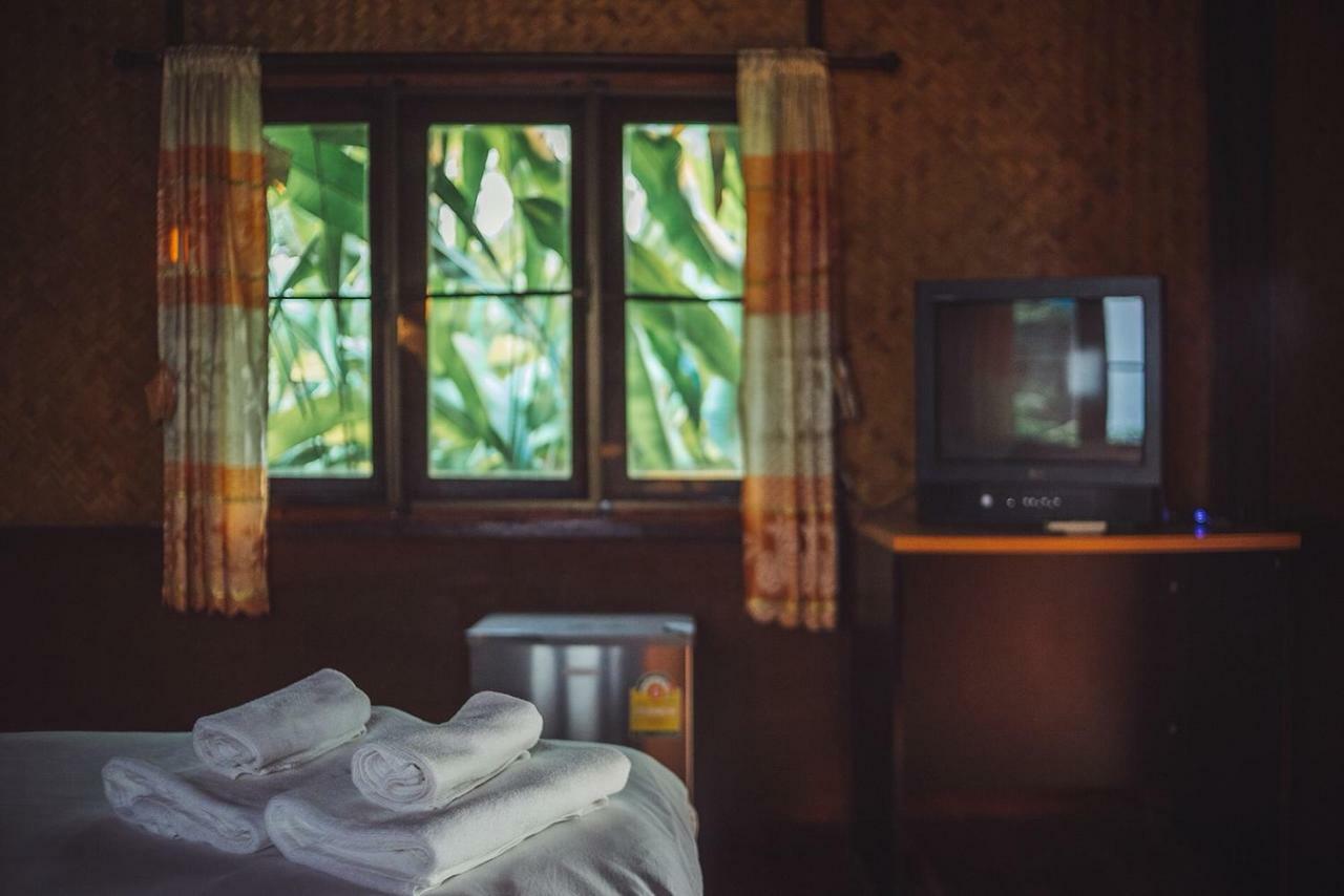 Kalm Pai Hotell Eksteriør bilde